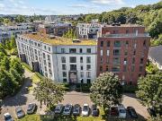 Tolle 2 Zimmer Wohnung mit Dachterrasse und neuer EBK