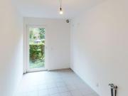 Tolle 2 Zimmer Wohnung mit Dachterrasse und neuer EBK