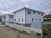 WOHNEN AN DEN DONAUAUEN UND AM WAGRAM: MODERN, MASSIV &...