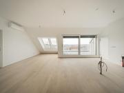Leben über den Dächern – Exklusive Dachgeschosswohnung...