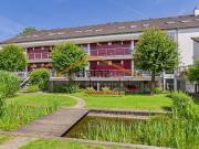 Wohnen auf zwei Ebenen mit grünem Ausblick in GL Paffrath!