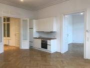 Wohnen beim Naschmarkt Zwei Zimmer & Balkon