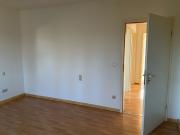 Wohnen direkt gegenüber dem Allee Center. 2,5 Raum...