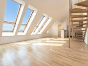 Wohnen hoch oben mit Weitblick klimatisierte...