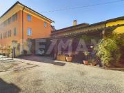 Wohnen in den Hügeln Haus in Montagnola zum renovieren...