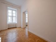 Wohnen in der Innenstadt: 5 Zimmer Wohnung in Top Lage...