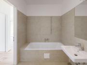 Wohnen in Krems: 3 Zimmer Wohnung mit Loggia und Eigengarten