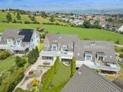 Wohnen mit Aussicht Gepflegtes 5.5 Zimmer Haus am... Wohnen mit Aussicht Gepflegtes 5.5 Zimmer Haus am...