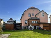 Wohnen mit Charakter – stilvoller Altbau mit modernem...