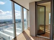 Wohnen mit Skyline Flair – Rooftop Pool & Fitness bei der U1