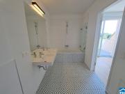 Wohnen mit Stil: Genießen Sie modernes Design und...