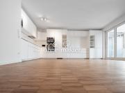 Wohnen mit Stil: Moderne, neuwertige 4 Zimmer Wohnung in...