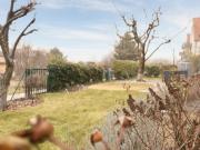 Wohnen ohne Kompromisse – Gartenwohnung mit Küche zum...