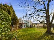 Wohnen & Vermieten – 2 Wohnungen unter einem Dach in...