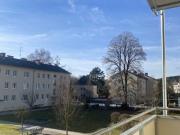 Wohnen zwischen Stadt & Seen: helle 3 Zimmer Wohnung mit...