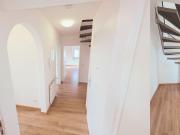 Wohngefühl 95m²: Sanierte Maisonette | EBK | 2...