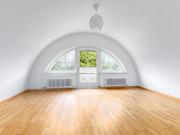 Wohnlich mit Flair: 2 Zimmer Dachgeschoß Wohnung mit...