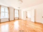 Wohnqualität auf höchstem Niveau – liebevoll sanierte...