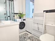 Wohnung für WG mit 3 Schlafzimmern voll möbliert direkt...