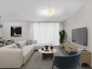 Wohnung kaufen Aachen Moderne Hochparterre mit Balkon in...