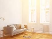 Wohnung kaufen Coburg Solide 2 Zimmer Wohnung provisionsfrei