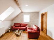 Wohnung, komplett möbliert