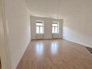 Schöne Drei Zimmer Wohnung beim Gaußplatz !