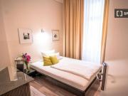 Wohnung mit 1 Schlafzimmer im Güntzelkiez, Berlin zu...