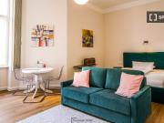 Wohnung mit 1 Schlafzimmer im Güntzelkiez, Berlin zu...