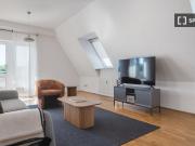 Wohnung mit 2 Schlafzimmern zu vermieten in Hermsdorf,...