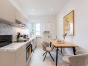 2 Zimmer Wohnung zur Miete in Berlin