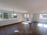 Wohnung mit Balkon und Parkplatz