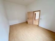 WOHNUNG MIT CHARME EINFACH UND FUNKTIONAL IN BESTER LAGE !