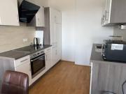 Wohnung mit Logia/Balkon 60m2 neben U1 Station 900 Euro...