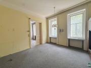 Charmante 2 Zimmer Wohnung zum Renovieren – Nähe Augarten