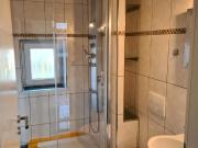 Wohnung teilmöbliert