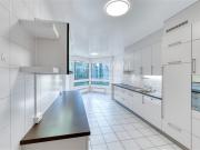 Wohnung von fast 210 m² – 6 Zimmer / 4 Schlafzimmer – 2...