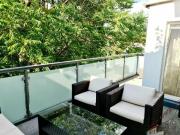 Wohnungs Paket mit Garten, Garage, Sauna und...