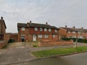 Woking GU22, 4 bed semi detached house to rent, £3,800...