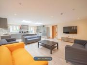 Wokingham Road, Reading RG6, 11 bed detached house to...