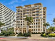 Wonderful 2 Bedroom Apartment in Surfers Paradise