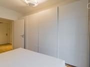 Wonderful and modern apartment with park view at...