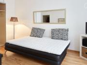 Wonderful and modern suite in popular central area near...