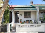Wonderful cul de sac home with RLA to parking