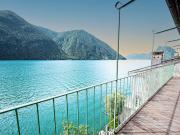 Wonderful lakefront apartment in Gandria – complete...