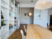 Wonderful sunny apartment in listed building in...