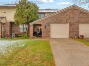 Wood Cir, Detroit, Home For Sale