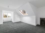 Woodchurch Road, London NW6, 2 bed flat to rent, £2,050...
