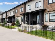 Woodford Townhomes 1 Bedroom Home for Rent at 35 Jack...