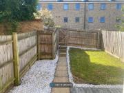 Woodhead Drive, Cambridge CB4, 4 bed terraced house to...